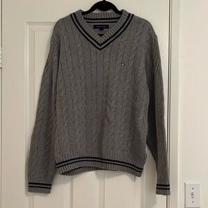 Men’s Tommy Hilfiger sweater